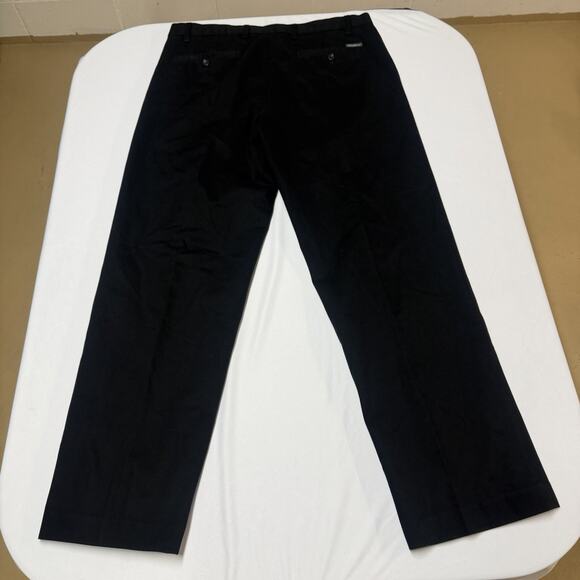 Eddie Bauer Pants Mens 36x34 -Black Relaxed Fit Wrinkle Free Dress Pants - Picture 2 of 15